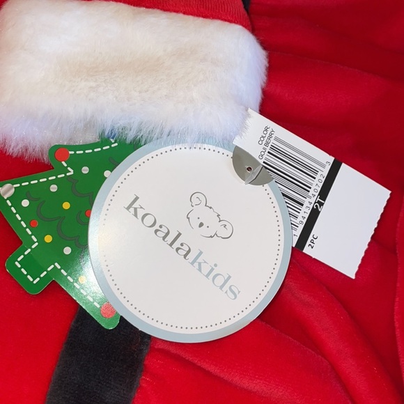 NEW.  Koala Kids Girls size 2T Santa 2 pc. Outfit.  75% cotton 25% polyester. - Picture 8 of 8